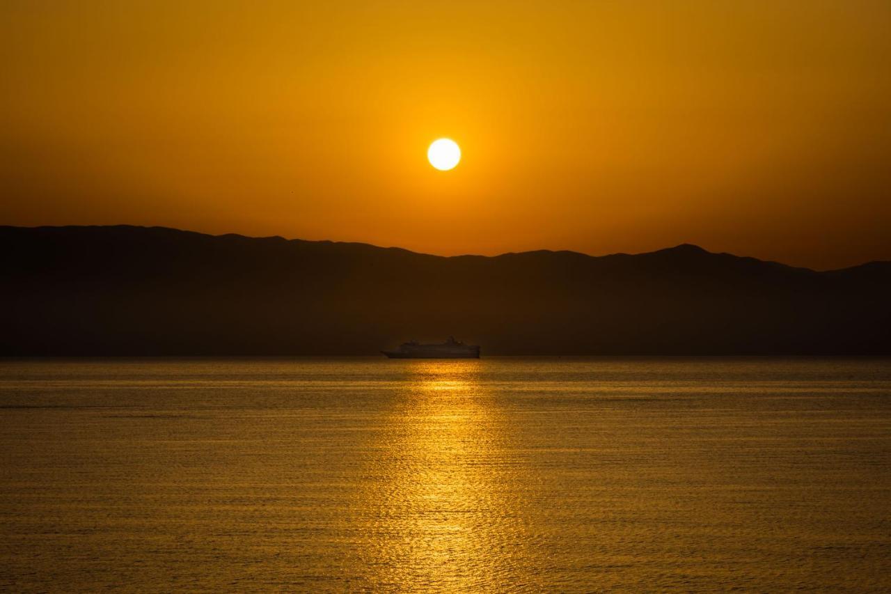 Oasis 3*