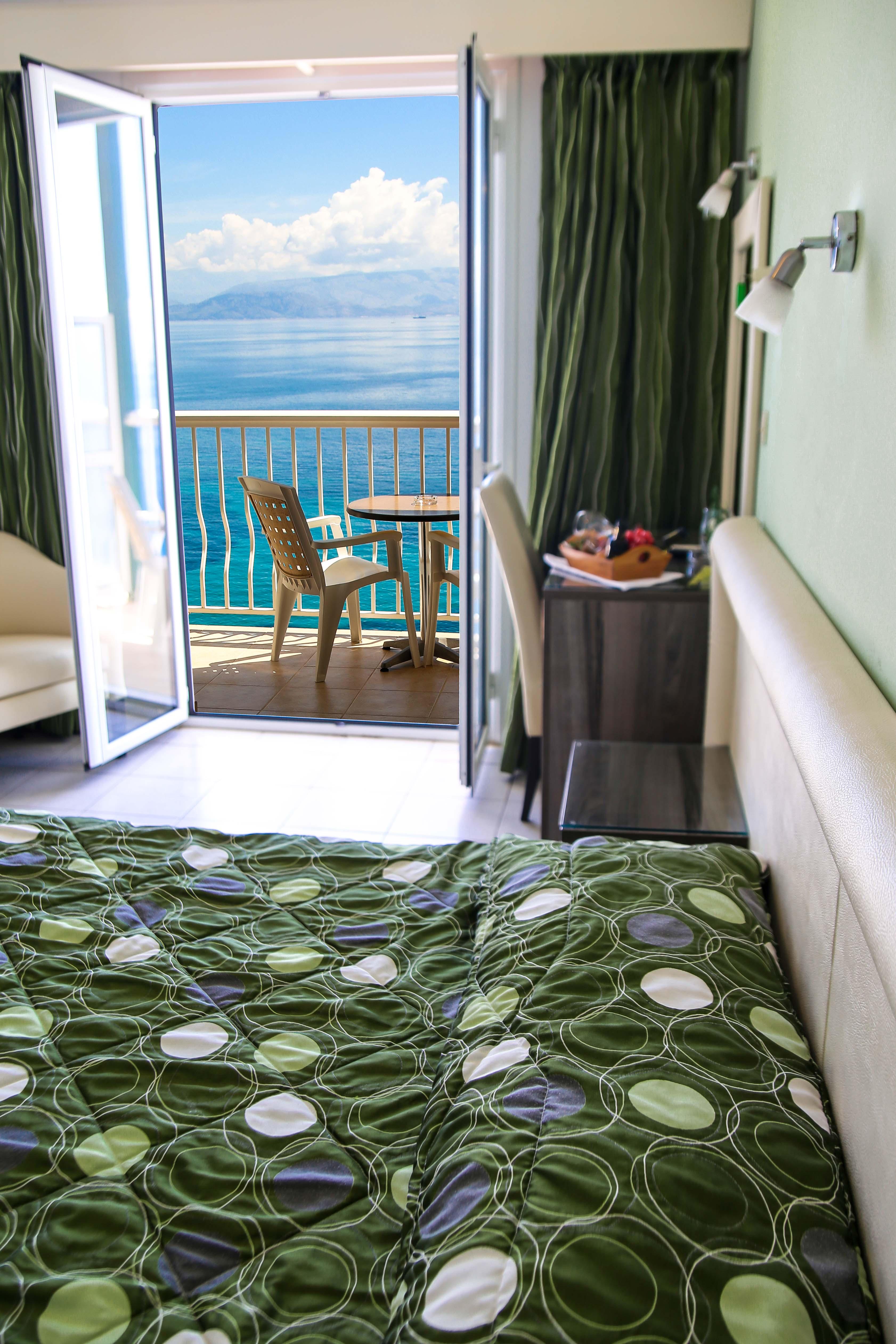 Hotel Oasis 3*