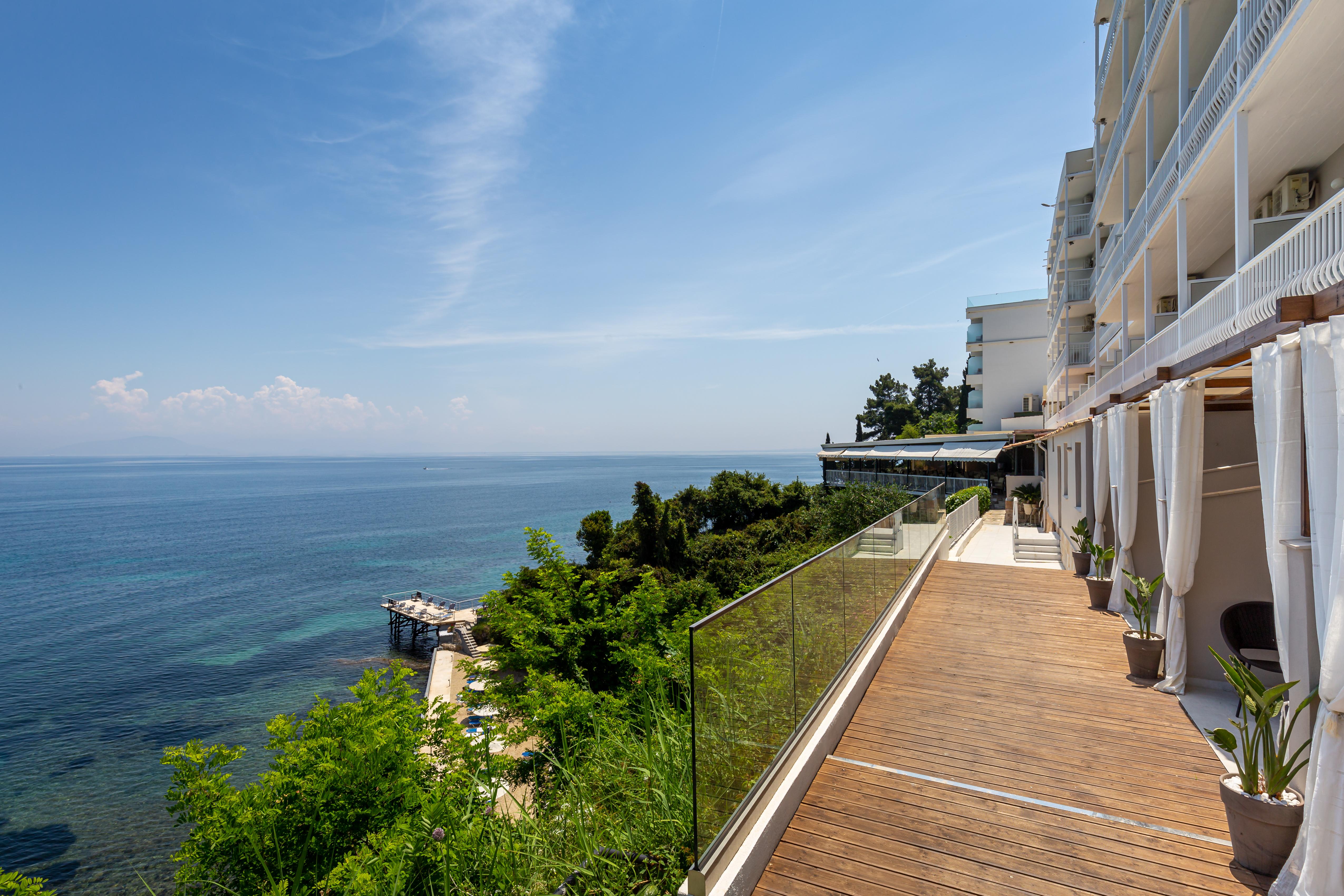 Oasis Hotel Perama (Corfu)
