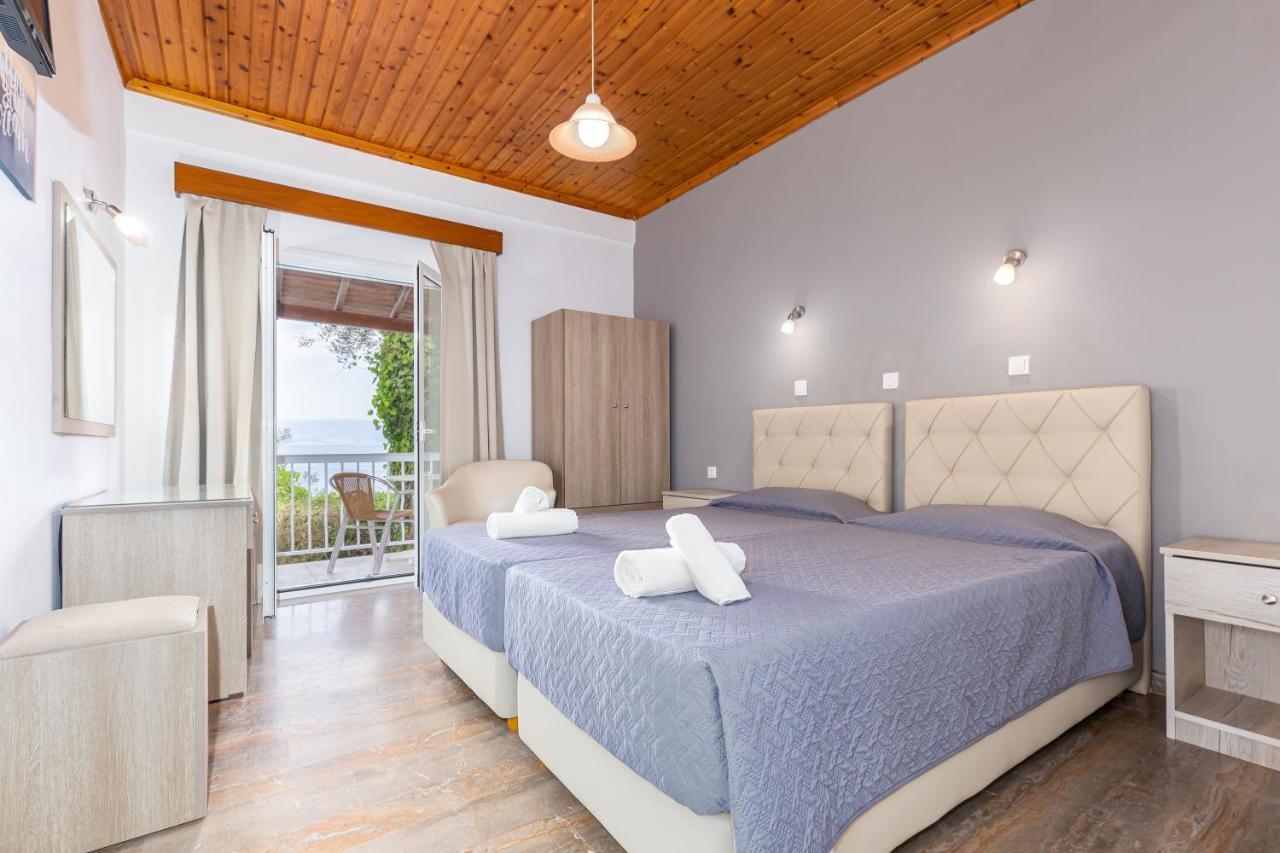 Hotel Oasis 3*